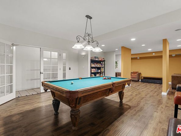 8455 Fountain Avenue 402, West Hollywood CA 90069