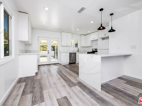 7422 Milwood Avenue, Canoga Park CA 91303