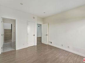 5307 Wilkinson Avenue 10, Valley Village CA 91607