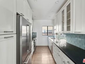 5307 Wilkinson Avenue 10, Valley Village CA 91607