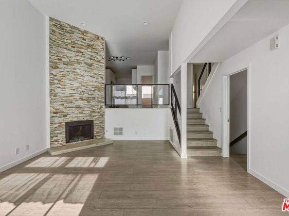 5307 Wilkinson Avenue 10, Valley Village CA 91607