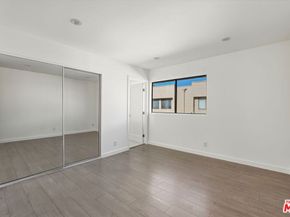 5307 Wilkinson Avenue 10, Valley Village CA 91607