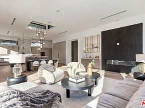 16879 Mooncrest Drive, Encino CA 91436