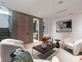 16879 Mooncrest Drive, Encino CA 91436