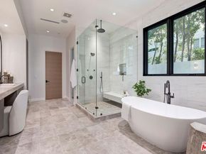 16879 Mooncrest Drive, Encino CA 91436