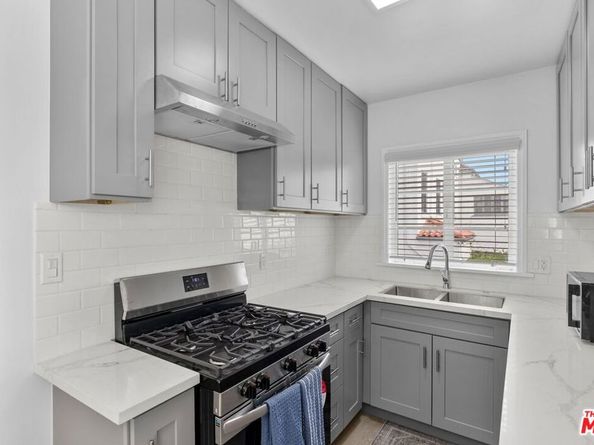 727 Crenshaw Boulevard, Los Angeles CA 90005