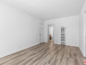 727 Crenshaw Boulevard, Los Angeles CA 90005