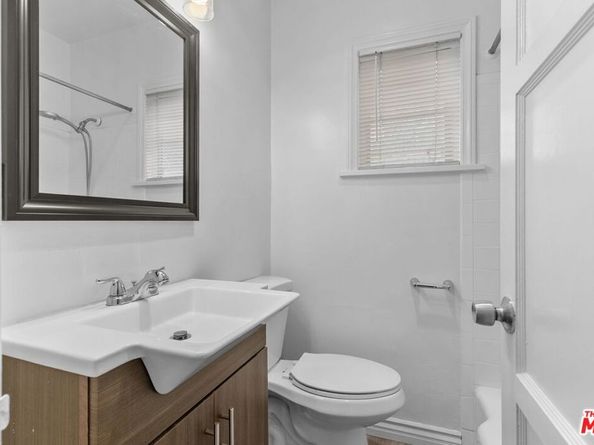 727 Crenshaw Boulevard, Los Angeles CA 90005