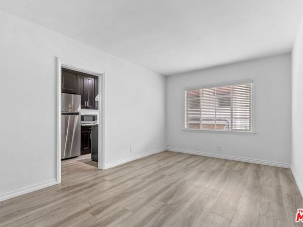 727 Crenshaw Boulevard, Los Angeles CA 90005