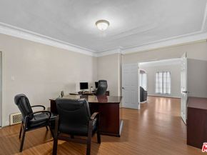 727 Crenshaw Boulevard, Los Angeles CA 90005