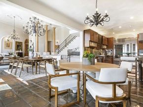 6383 Quebec Drive, Los Angeles CA 90068