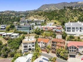 6383 Quebec Drive, Los Angeles CA 90068