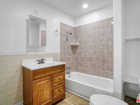 120 N Avenue 25, Los Angeles CA 90031