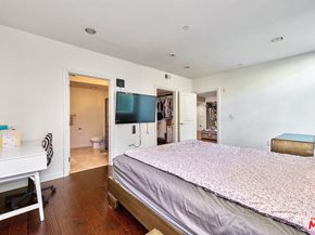 332 S Oxford Avenue 106, Los Angeles CA 90020