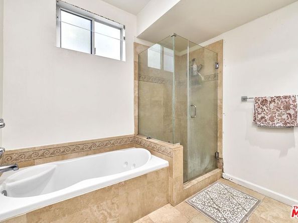 332 S Oxford Avenue 106, Los Angeles CA 90020