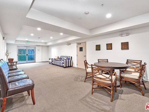 332 S Oxford Avenue 106, Los Angeles CA 90020