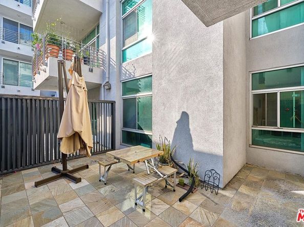 332 S Oxford Avenue 106, Los Angeles CA 90020