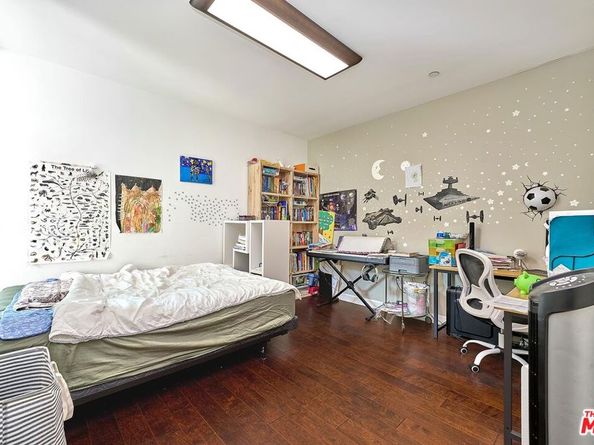 332 S Oxford Avenue 106, Los Angeles CA 90020