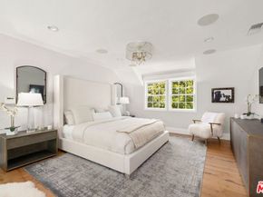 1960 Coldwater Canyon Drive, Beverly Hills CA 90210