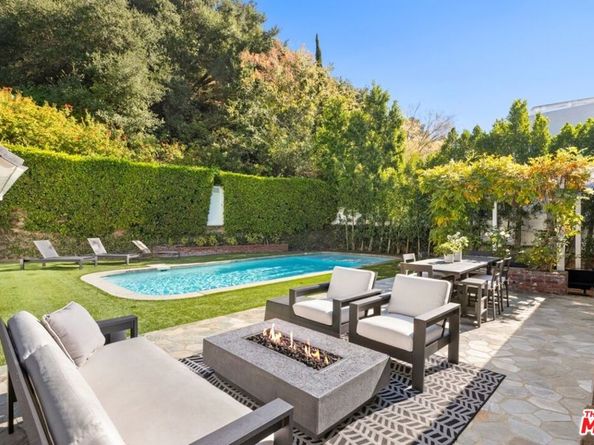 1960 Coldwater Canyon Drive, Beverly Hills CA 90210