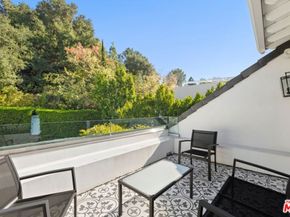 1960 Coldwater Canyon Drive, Beverly Hills CA 90210