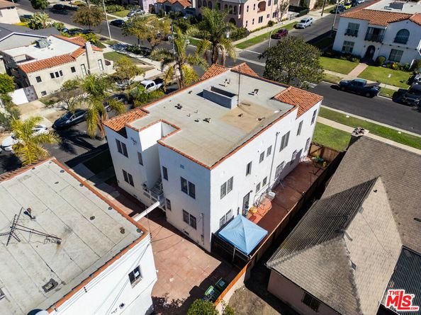 1601 S Hayworth Avenue, Los Angeles CA 90035