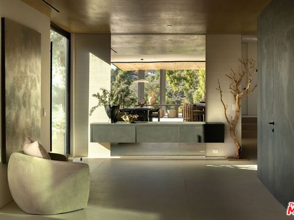 29200 Larkspur Lane, Malibu CA 90265