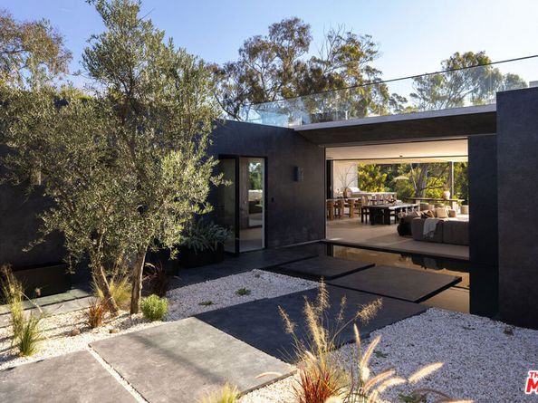 29200 Larkspur Lane, Malibu CA 90265