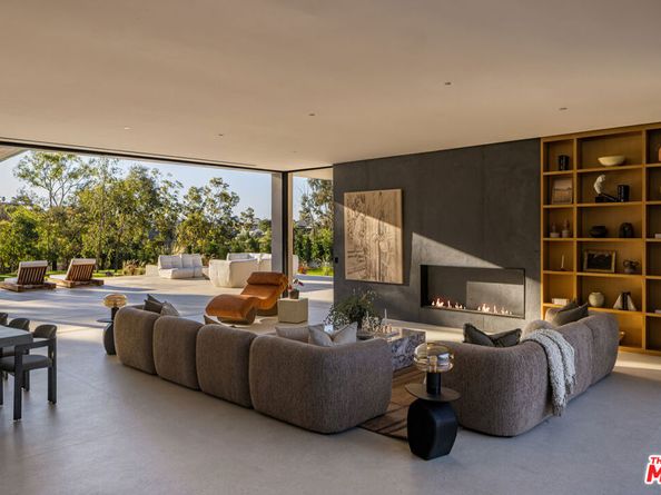 29200 Larkspur Lane, Malibu CA 90265