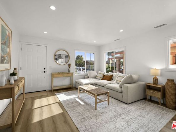 2659 Thorpe Avenue, Los Angeles CA 90065