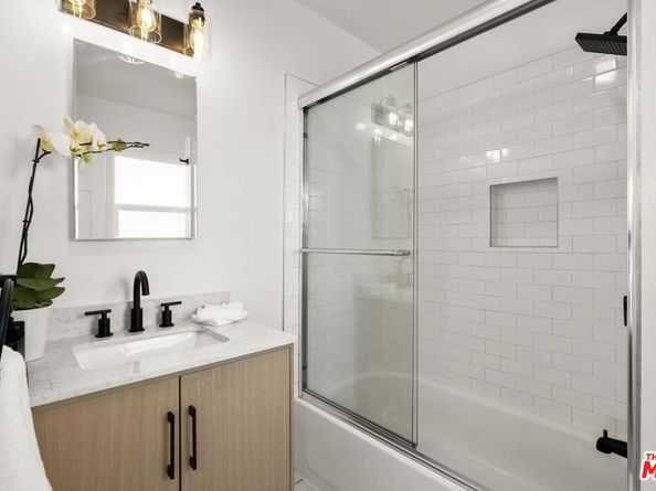 2659 Thorpe Avenue, Los Angeles CA 90065