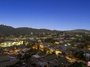 2659 Thorpe Avenue, Los Angeles CA 90065