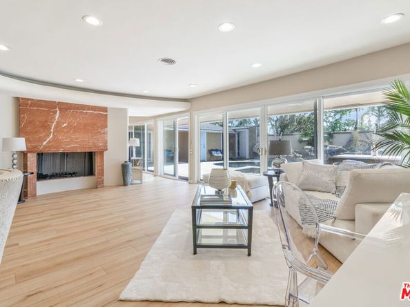 6116 Wooster Avenue, Los Angeles CA 90056