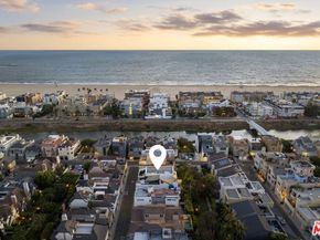 120 Mast Mall, Marina Del Rey CA 90292