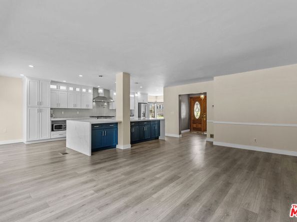5317 Angeles Vista Boulevard, View Park CA 90043