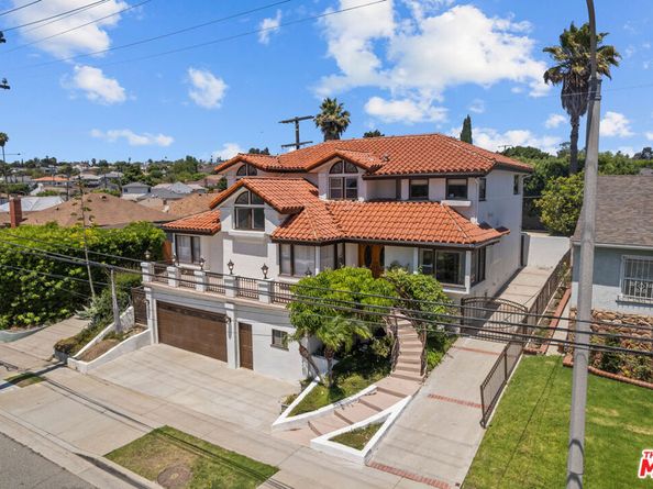 5317 Angeles Vista Boulevard, View Park CA 90043
