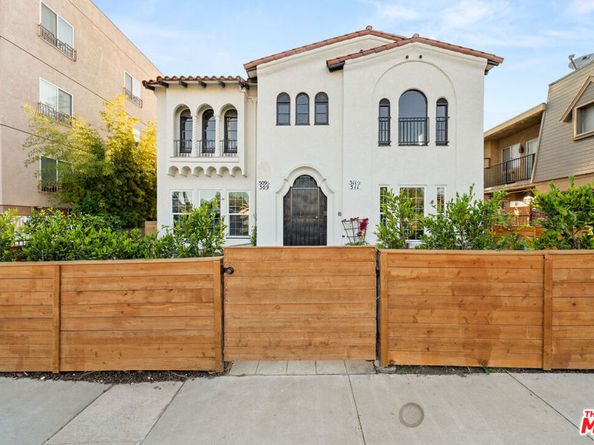 509 N Hobart Boulevard, Los Angeles CA 90004