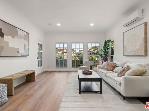 509 N Hobart Boulevard, Los Angeles CA 90004