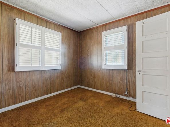 524 Marlborough Avenue, Inglewood CA 90302