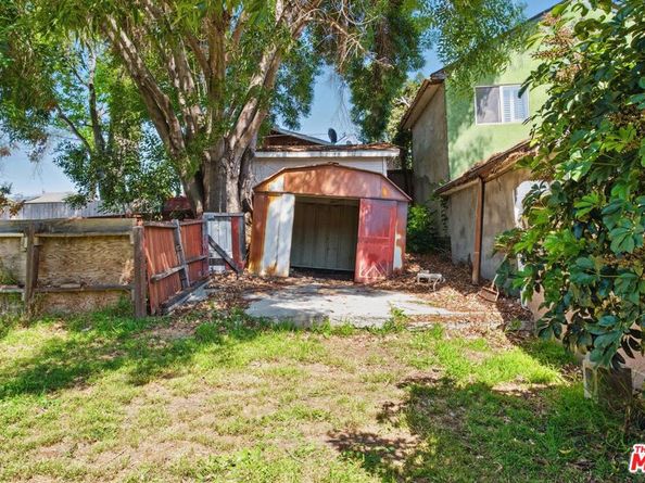 524 Marlborough Avenue, Inglewood CA 90302