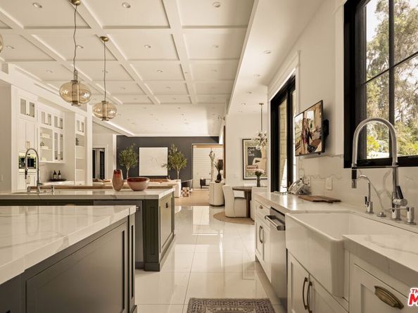 16144 HIGH VALLEY Place, Encino CA 91436