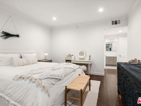 12115 San Vicente Boulevard 207, Los Angeles CA 90049