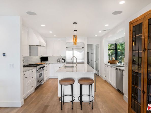 7089 Birdview Avenue, Malibu CA 90265