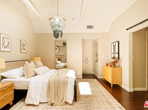3588 Mandeville Canyon Road, Los Angeles CA 90049