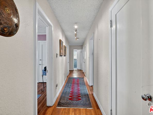 420 N Orange Drive, Los Angeles CA 90036