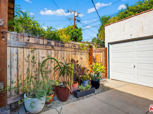 420 N Orange Drive, Los Angeles CA 90036