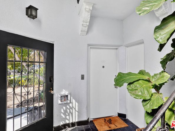 420 N Orange Drive, Los Angeles CA 90036