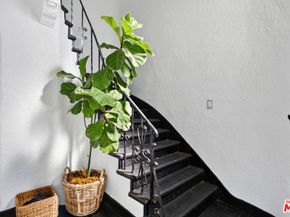 420 N Orange Drive, Los Angeles CA 90036