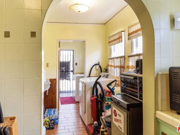 3749 W 59th Street, Los Angeles CA 90043