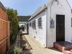 3749 W 59th Street, Los Angeles CA 90043